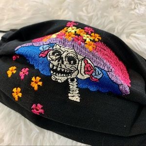 ARTISAN : Traditional Mexican Catrina Face Mask